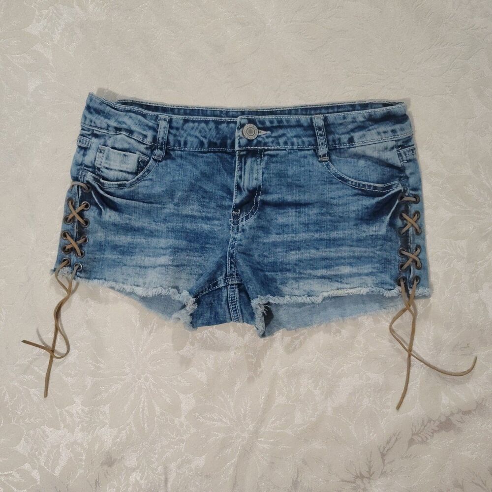 Vanilla Star Lace Up Side Denim Cutoff Shorts Acid Wash Distressed Y2K Size 9
